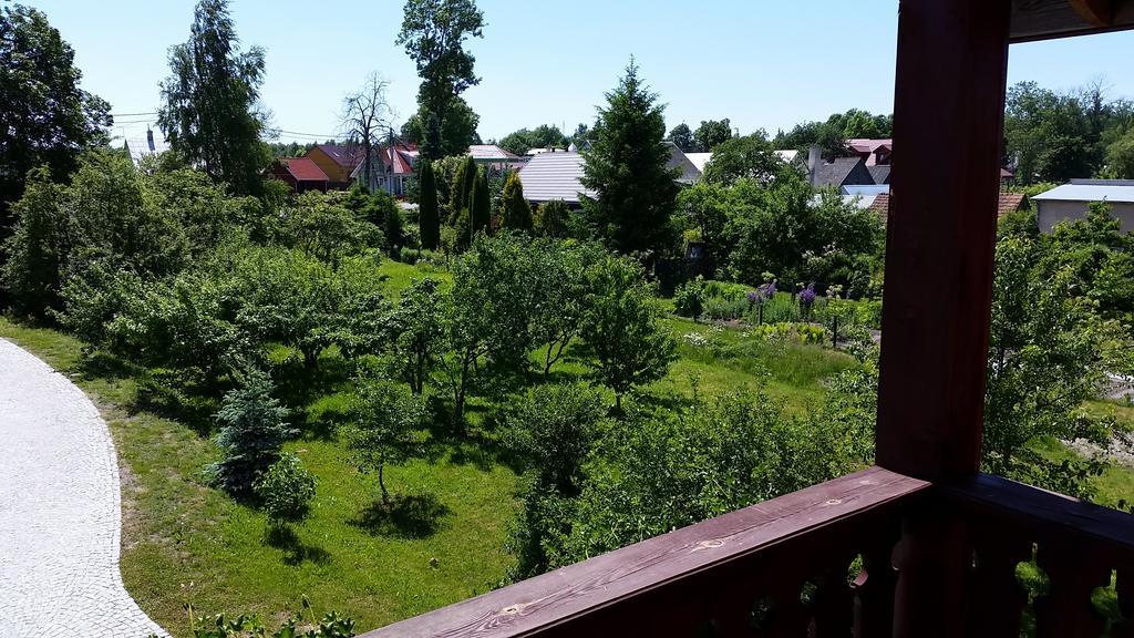 Wisniowy Sad Guest House Bialowieza Exterior photo