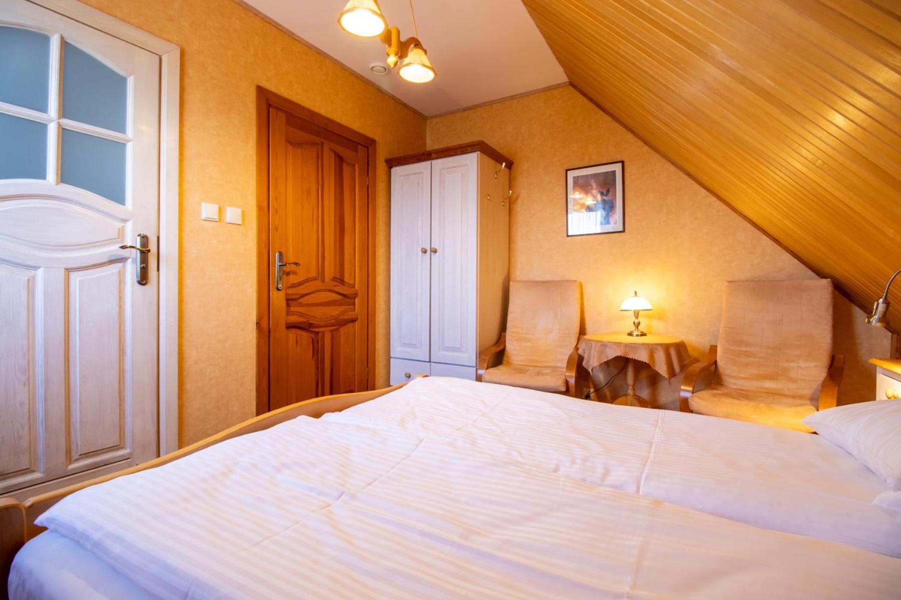 Wisniowy Sad Guest House Bialowieza Exterior photo